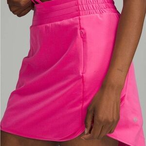 NWOT Lululemon Sonic Pink Hotty Hot High Rise Skirt Size 6